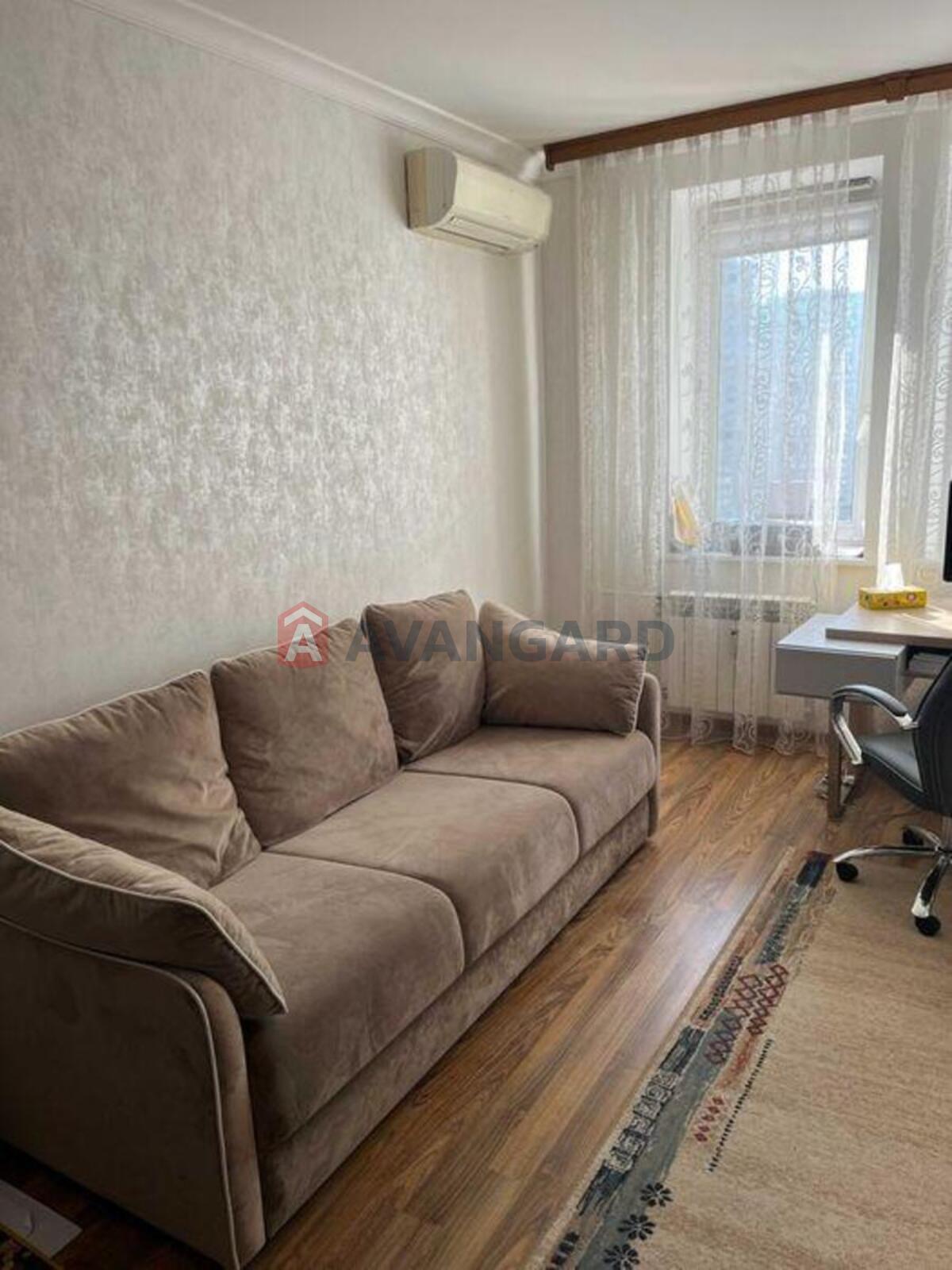 4 ����. ��������, 125/-/14 ��. �., 15/23 ���� ���� 14