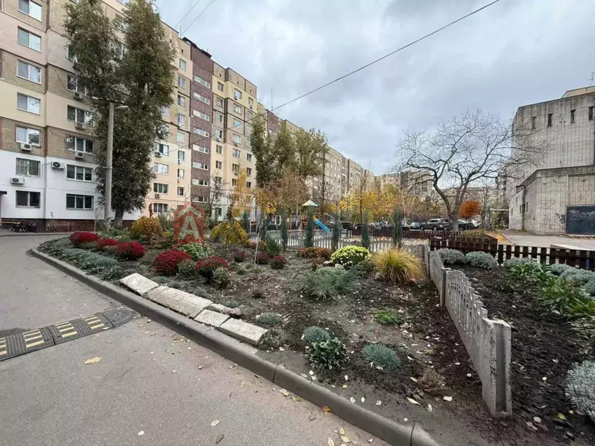 1 . , 39/-/9 . ., 9/9   2