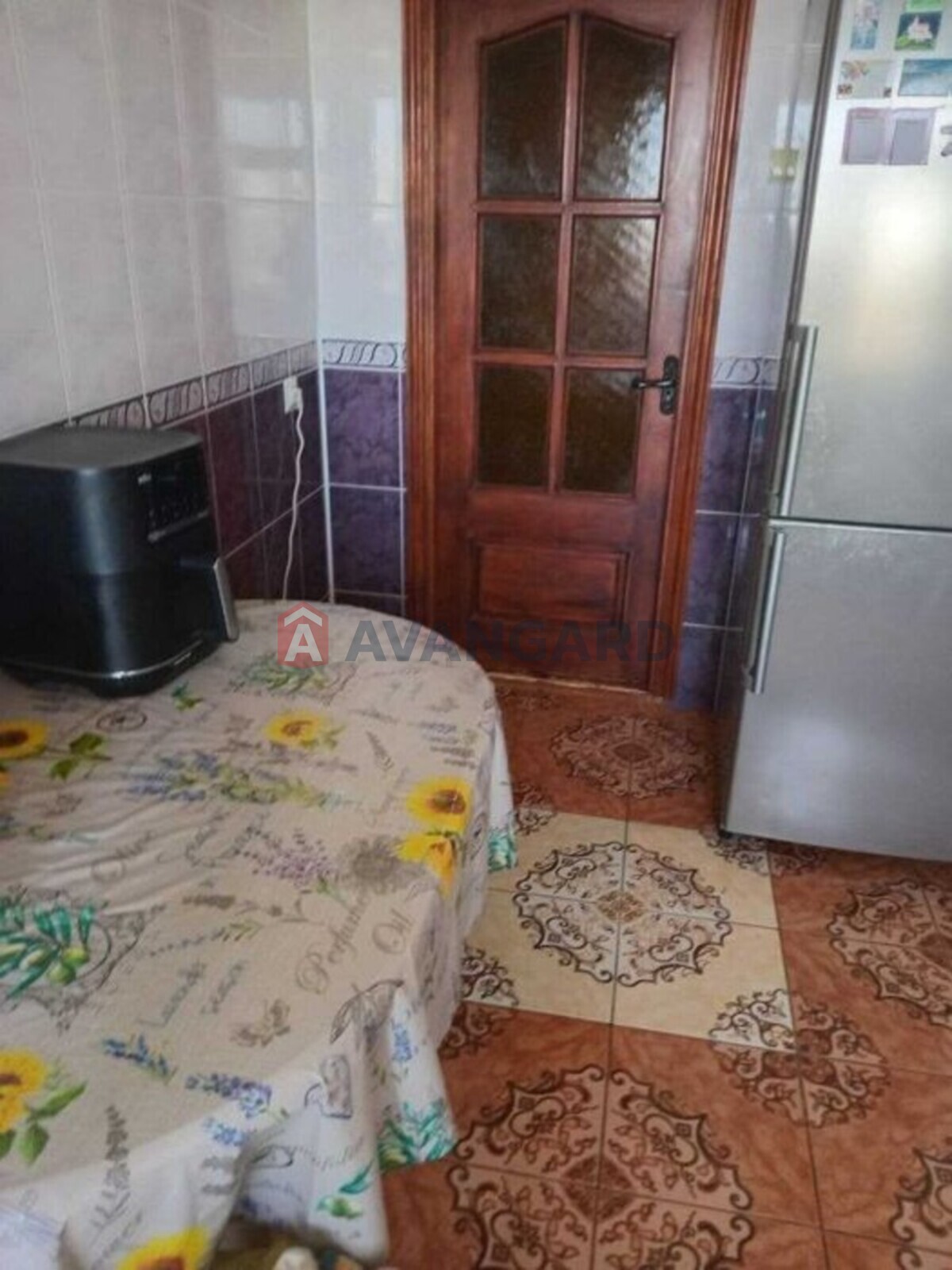 3 ��. ��������, 69/-/9 ��. �., 10/14 ������ ���� 9