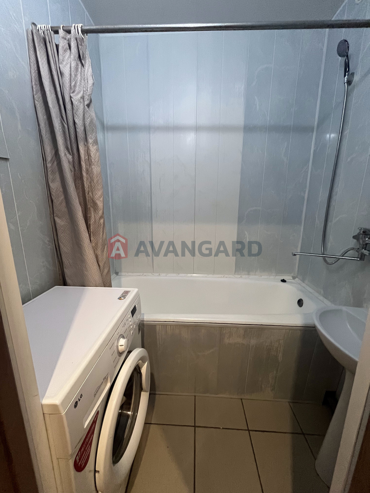 2 . , 50/-/8 . ., 6/9   11