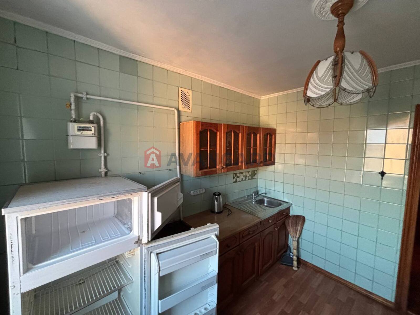 2 ��. ��������, 50/29/7 ��. �., 9/9 ������ ���� 11