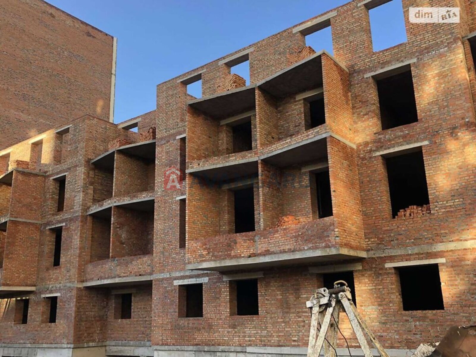 2 ��. ��������, 61/-/- ��. �., 10/10 ������ ���� 16