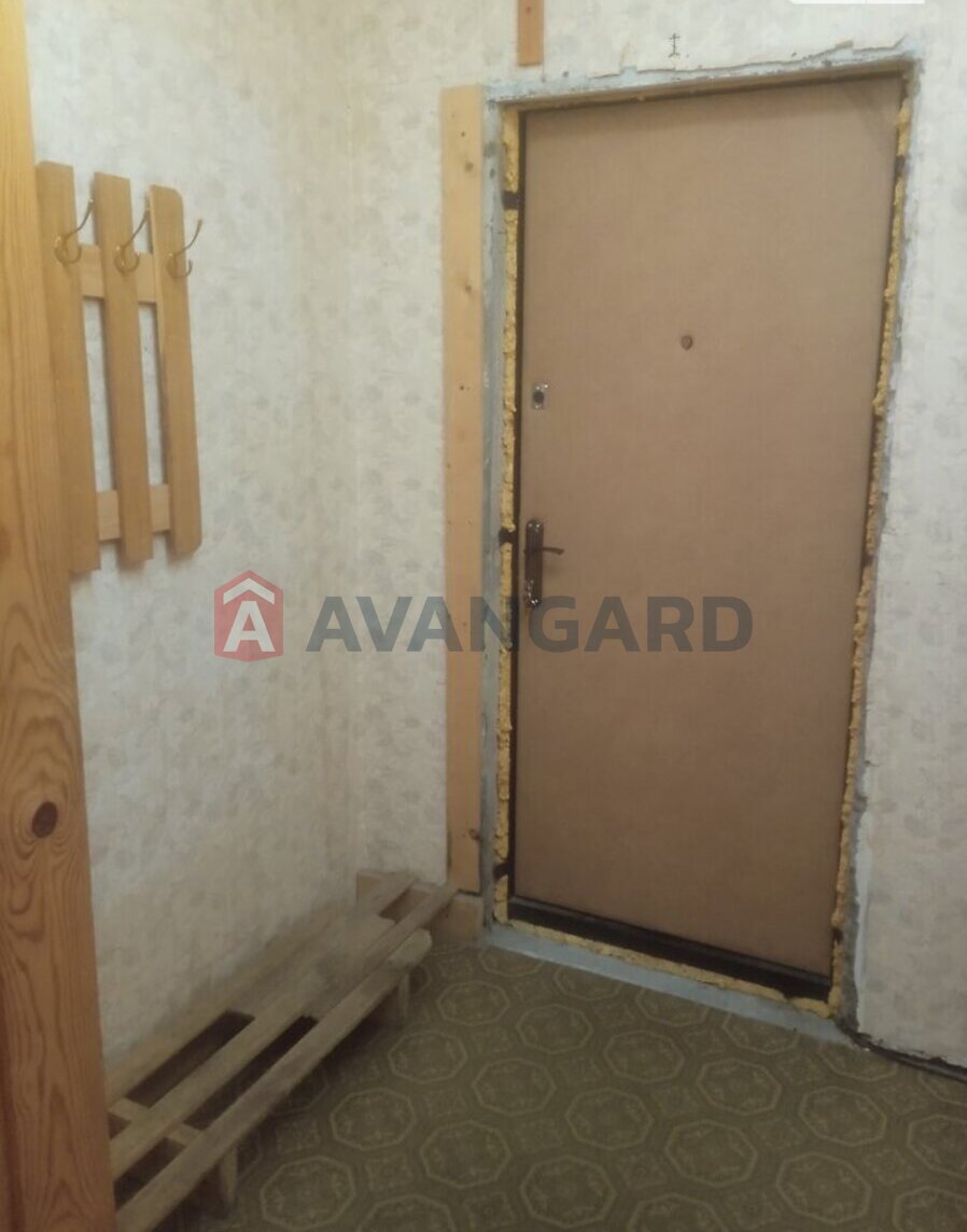 3 ����. ��������, 78/41/8 ��. �., 4/15 ���� ���� 2