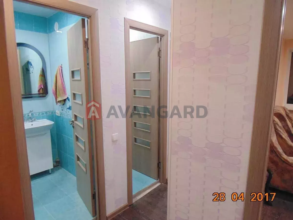 2 ����. ��������, 50/-/9 ��. �., 9/9 ���� ���� 12