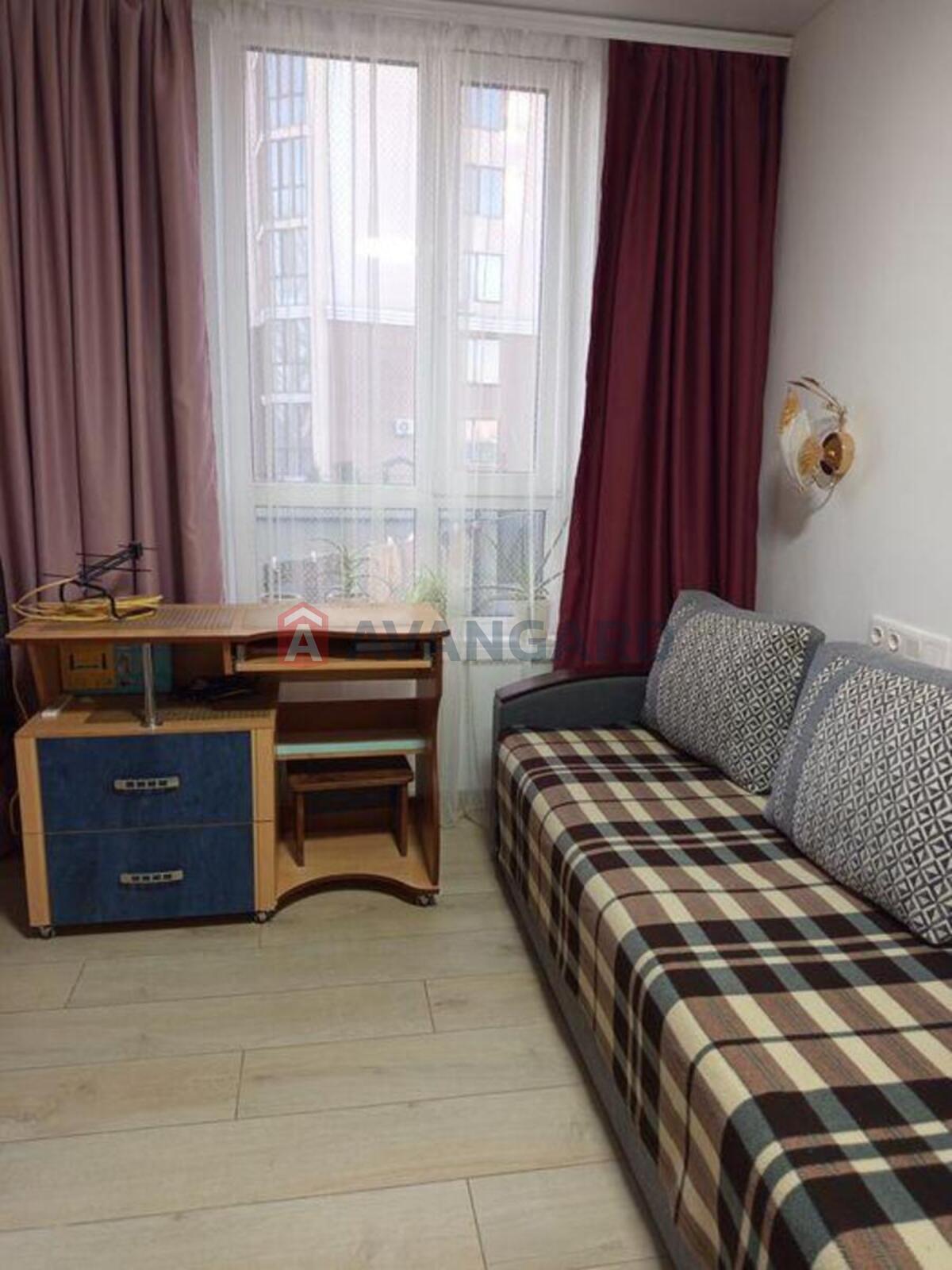 1 ��. ��������, 20/-/10 ��. �., 1/6 ������ ���� 4