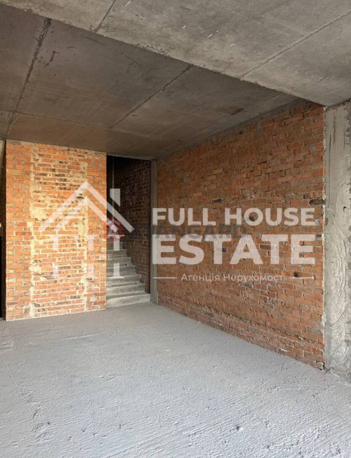 4 ��. ��������, 155/110/20 ��. �., 3/5 ������ ���� 5