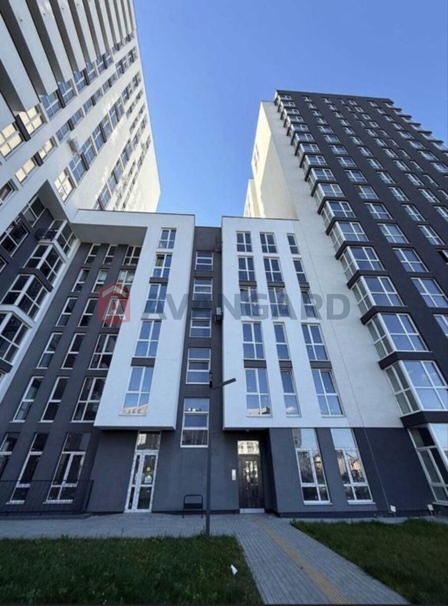 1 ��. ��������, 41/-/18 ��. �., 4/6 ������ ���� 14