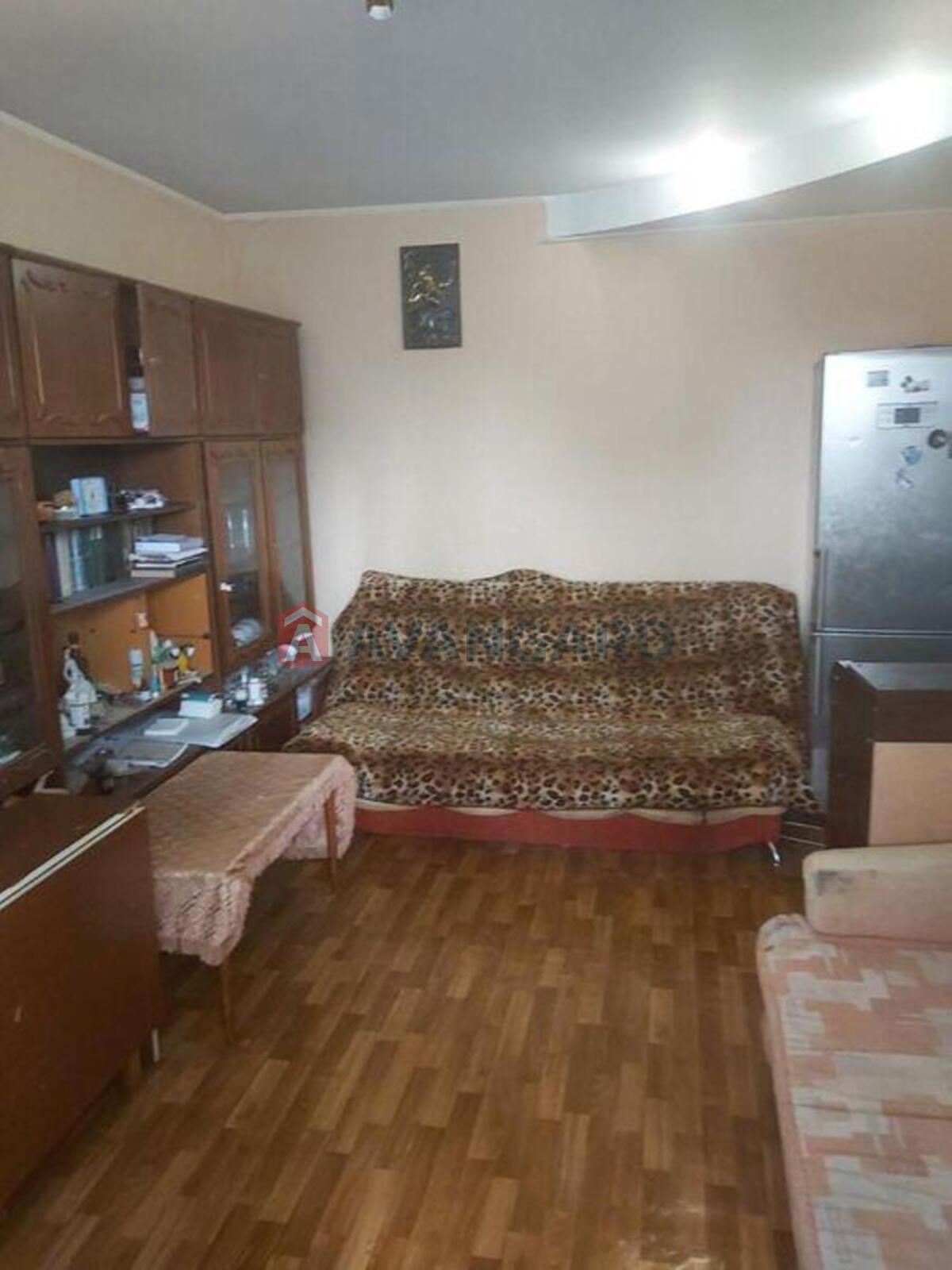 2 ��. ��������, 56/-/7 ��. �., 9/9 ������ ���� 3