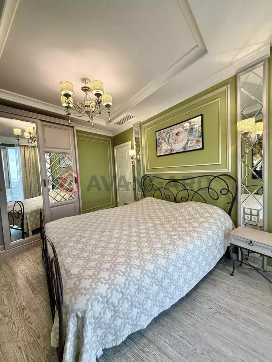 3 ��. ��������, 78/-/25 ��. �., 14/21 ������ ���� 18