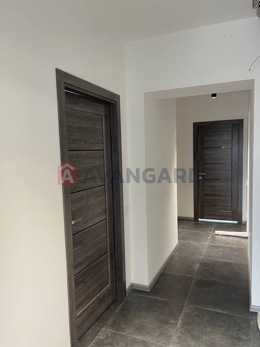 3 ����. ��������, 110/-/- ��. �., 6/22 ���� ���� 3