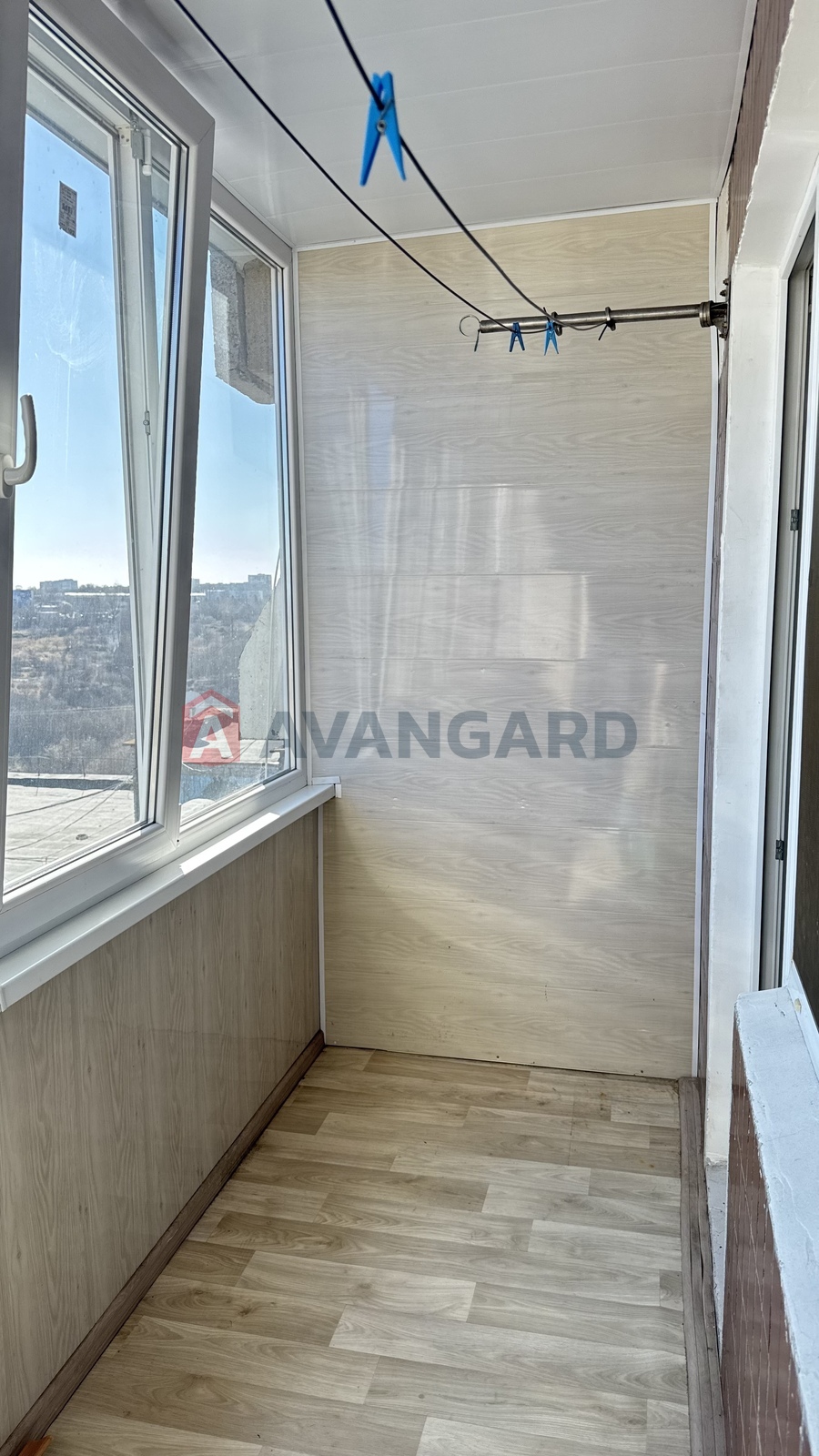 1 ��. ��������, 40,4/-/7,2 ��. �., 12/12 ������ ���� 11