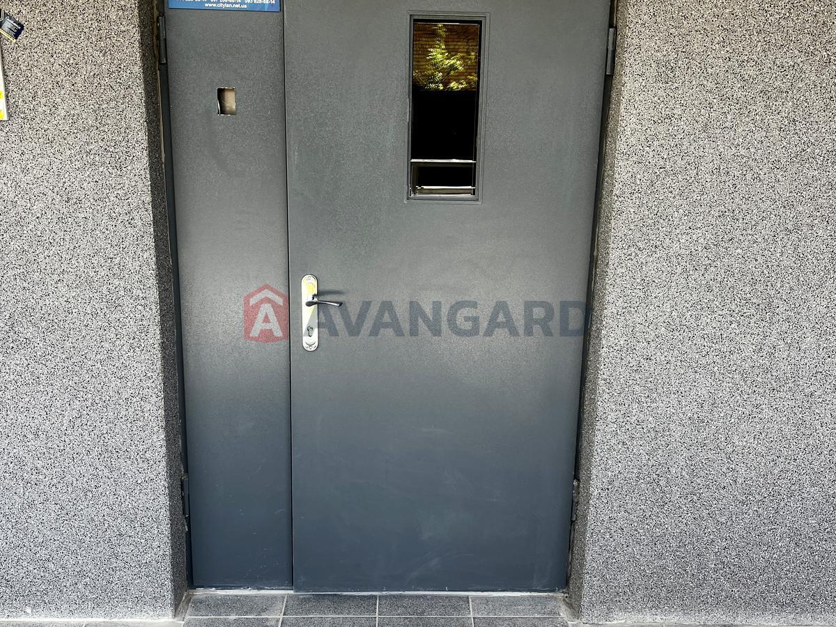 2 ����. ��������, 79.4/35.2/20.5 ��. �., 7/25 ���� ���� 20