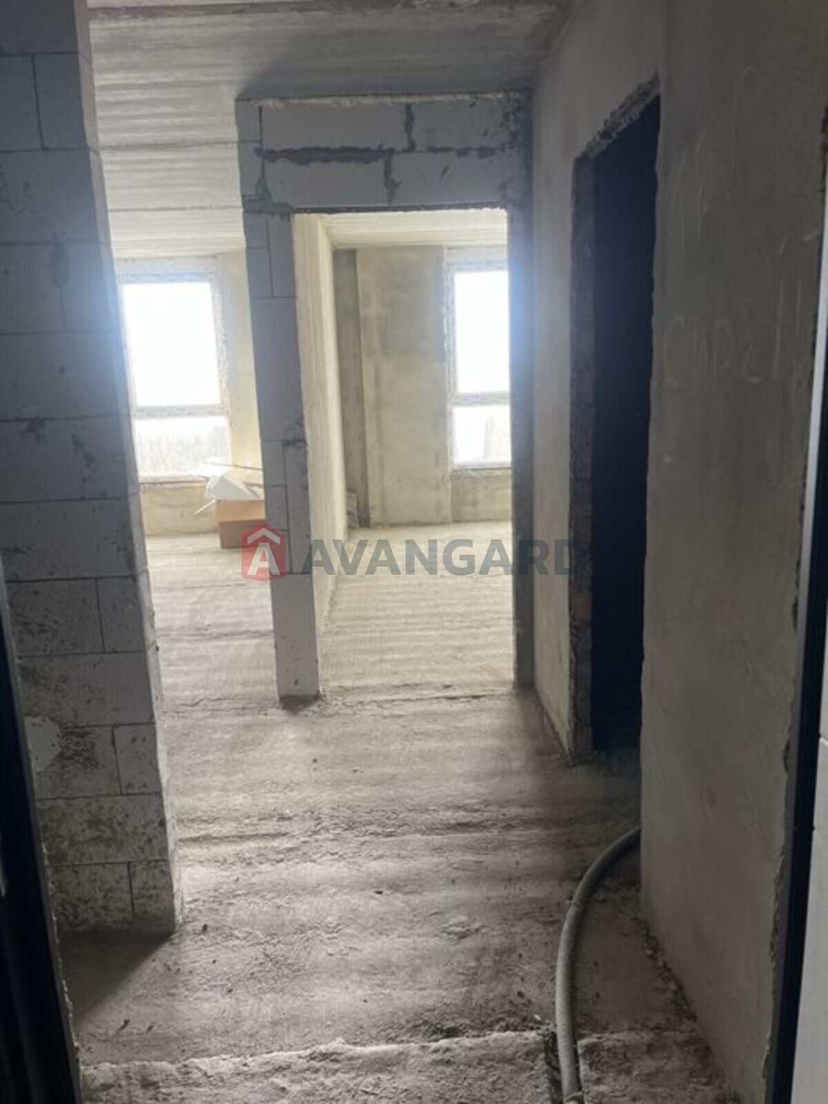 1 ��. ��������, 42/-/18 ��. �., 10/10 ������ ���� 5