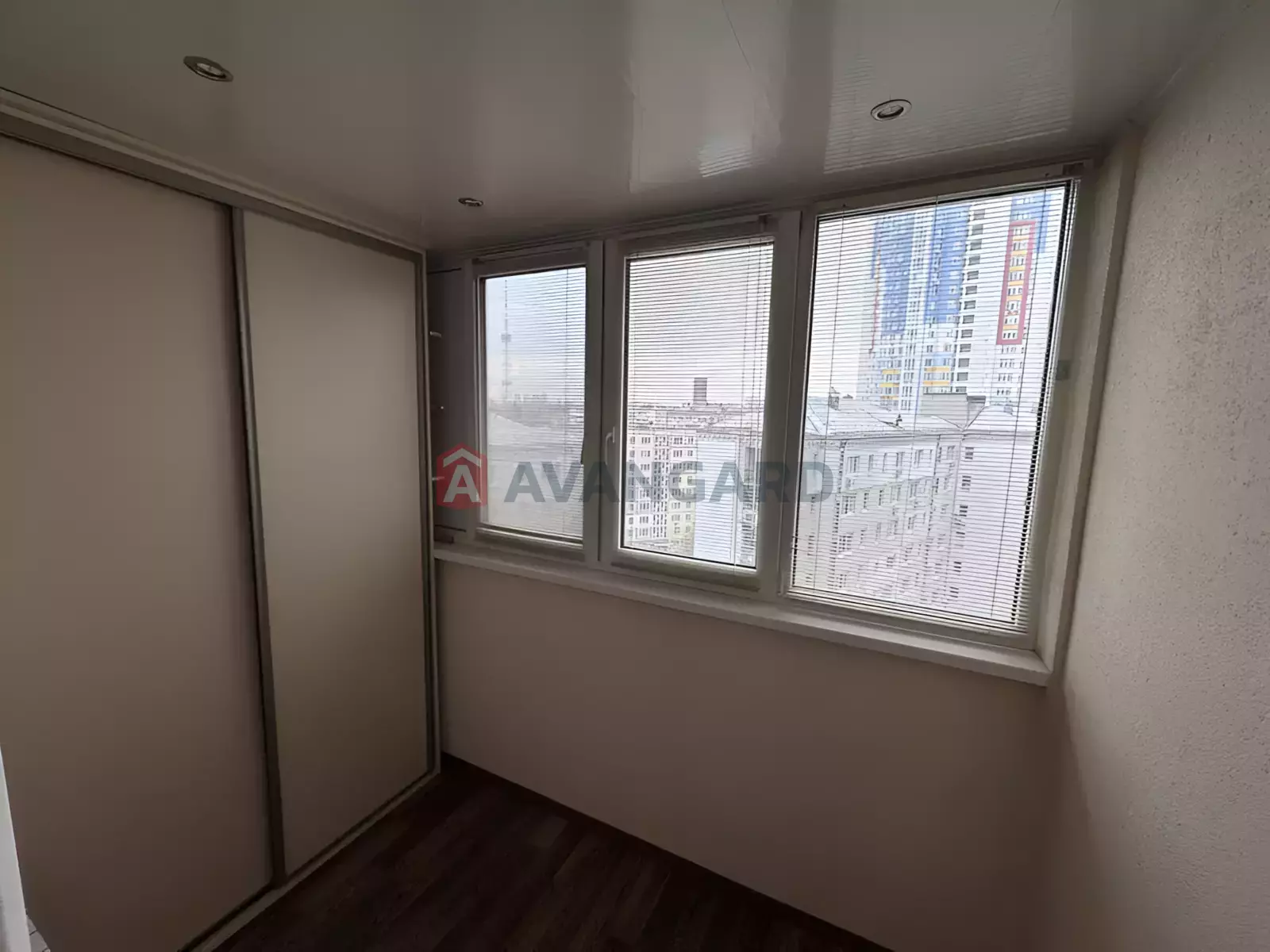 1 ��. ��������, 41/-/13 ��. �., 9/16 ������ ���� 4