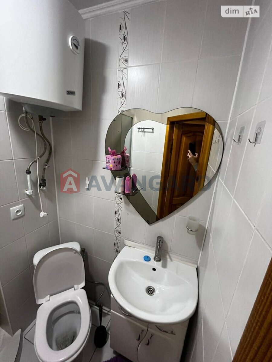 1 ��. ��������, 23/14/4 ��. �., 1/9 ������ ���� 21