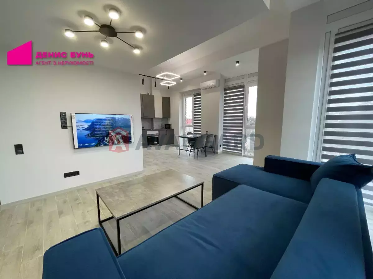 1 ��. ��������, 63/-/- ��. �., 5/5 ������ ���� 6