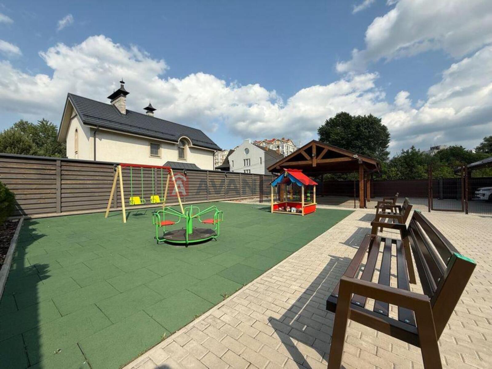 1 ��. ��������, 33/-/7 ��. �., 2/5 ������ ���� 1