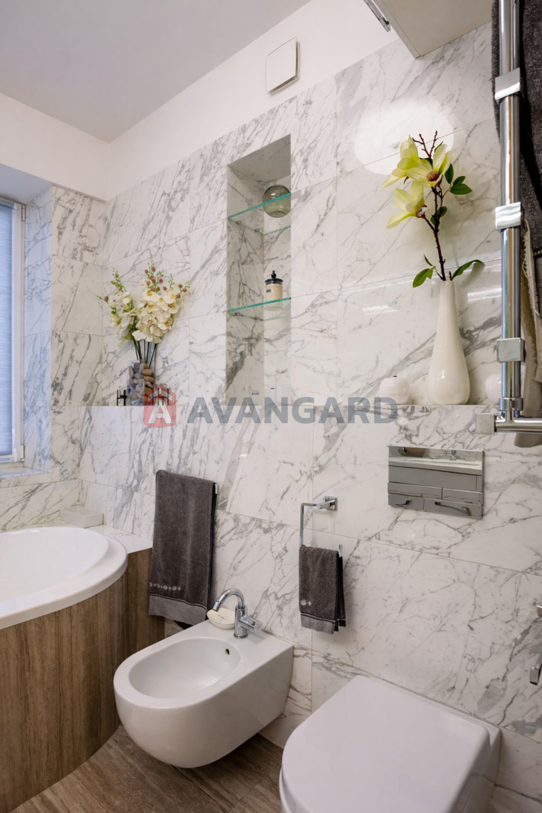 1 ��. ��������, 34/18/5 ��. �., 5/5 ������ ���� 9