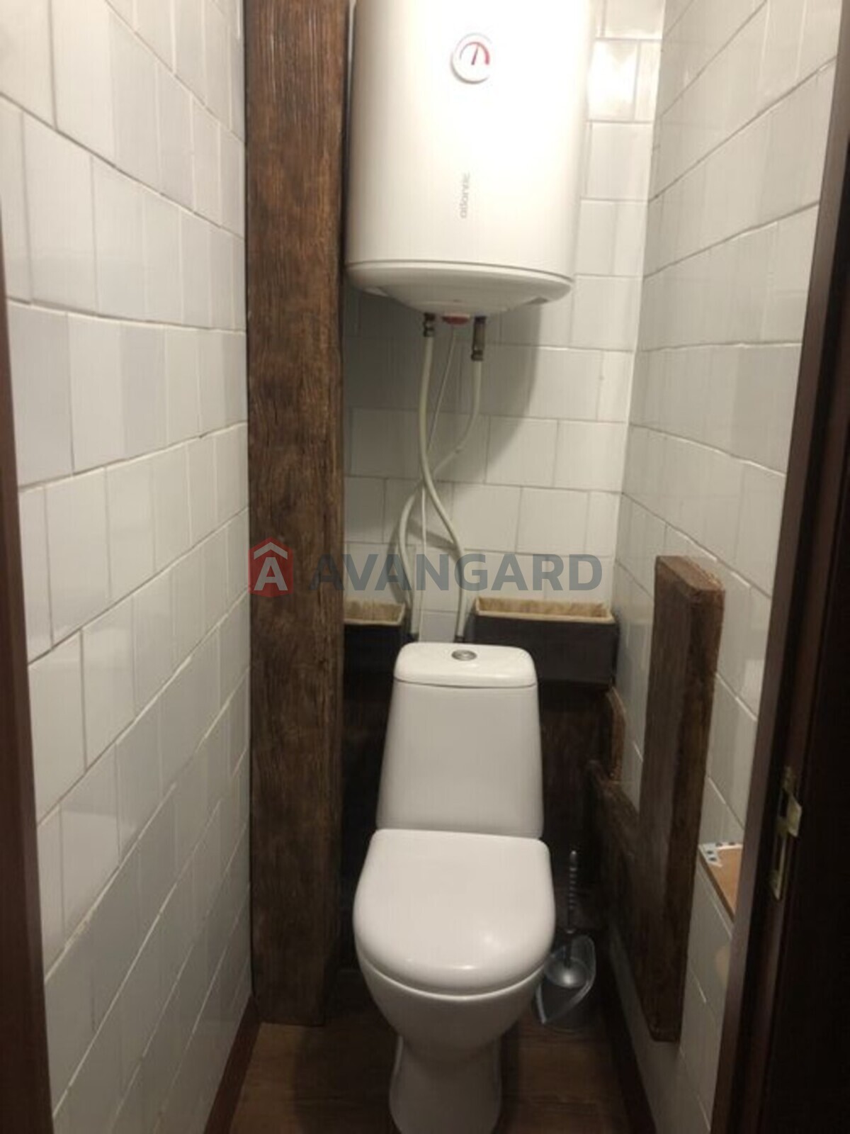 3 . , 68/-/7 . ., 3/9   5