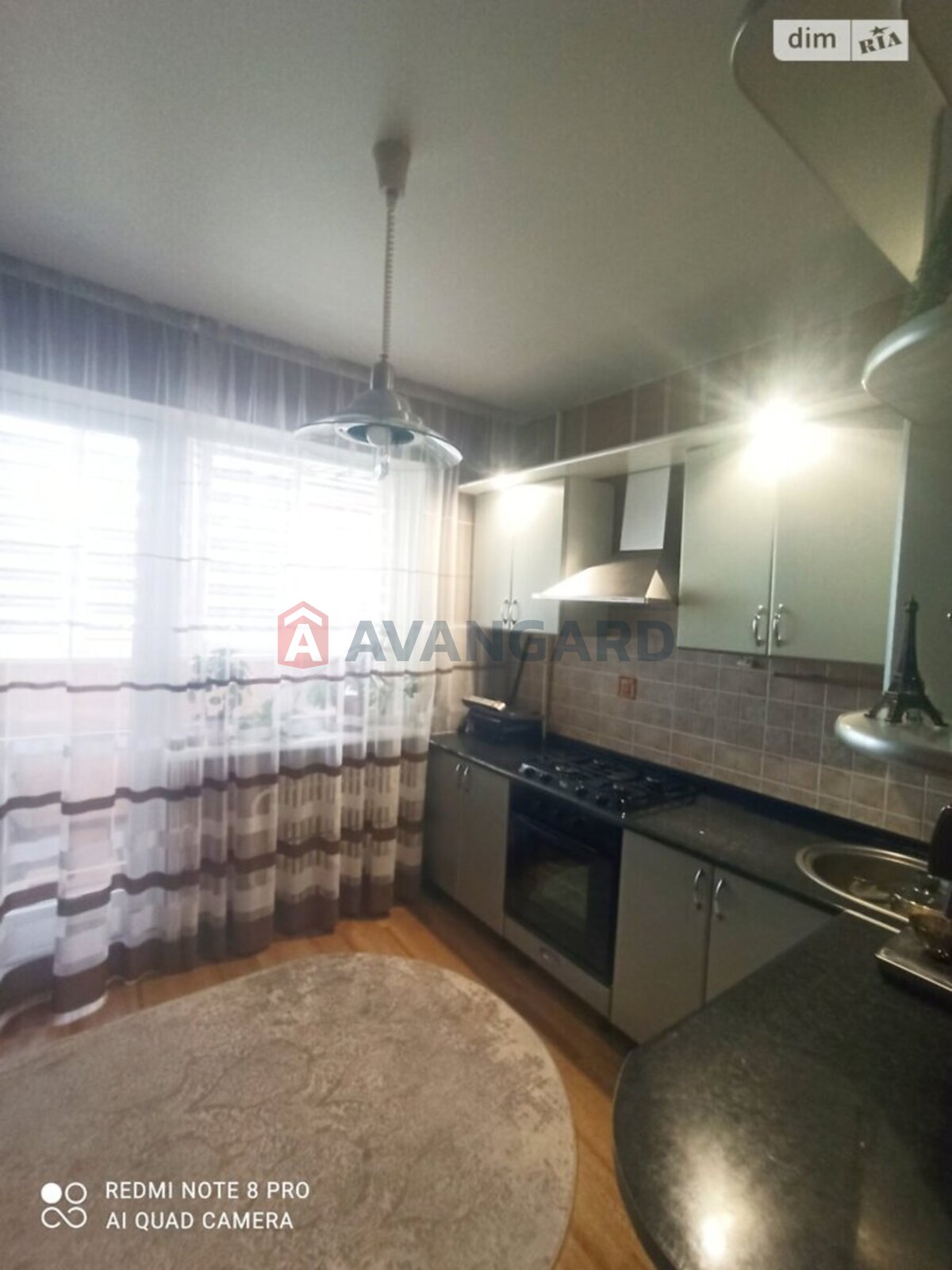 1 ��. ��������, 44/18/9 ��. �., 7/9 ������ ���� 4