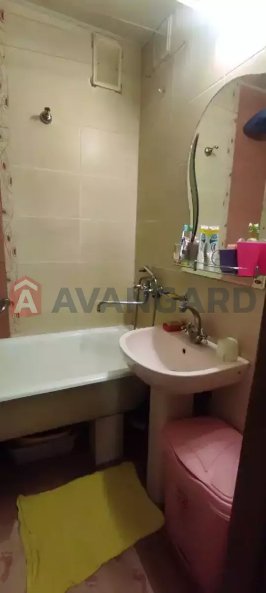 2 ��. ��������, 48/27/7 ��. �., 7/9 ������ ���� 12