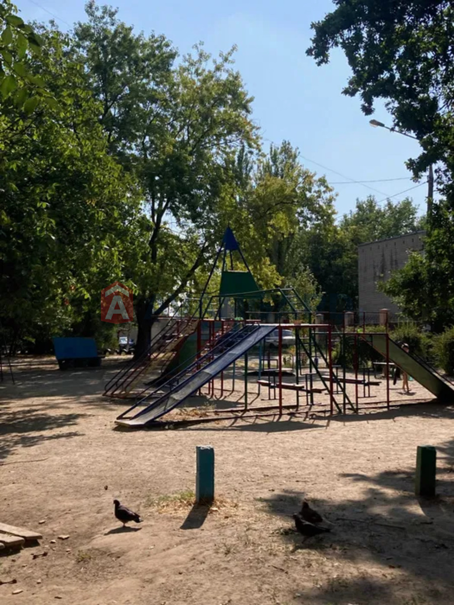 3 ��. ��������, 68/45/12 ��. �., 5/9 ������ ���� 17