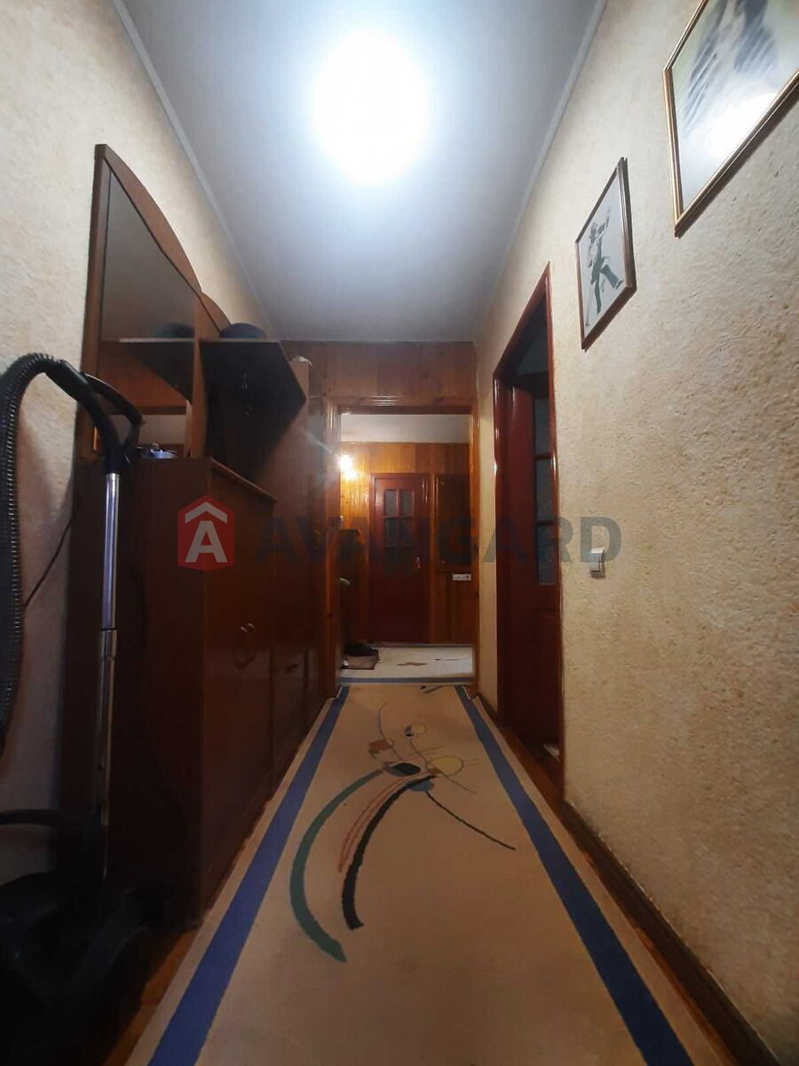 3 ��. ��������, 66/41.1/8 ��. �., 2/9 ������ ���� 10