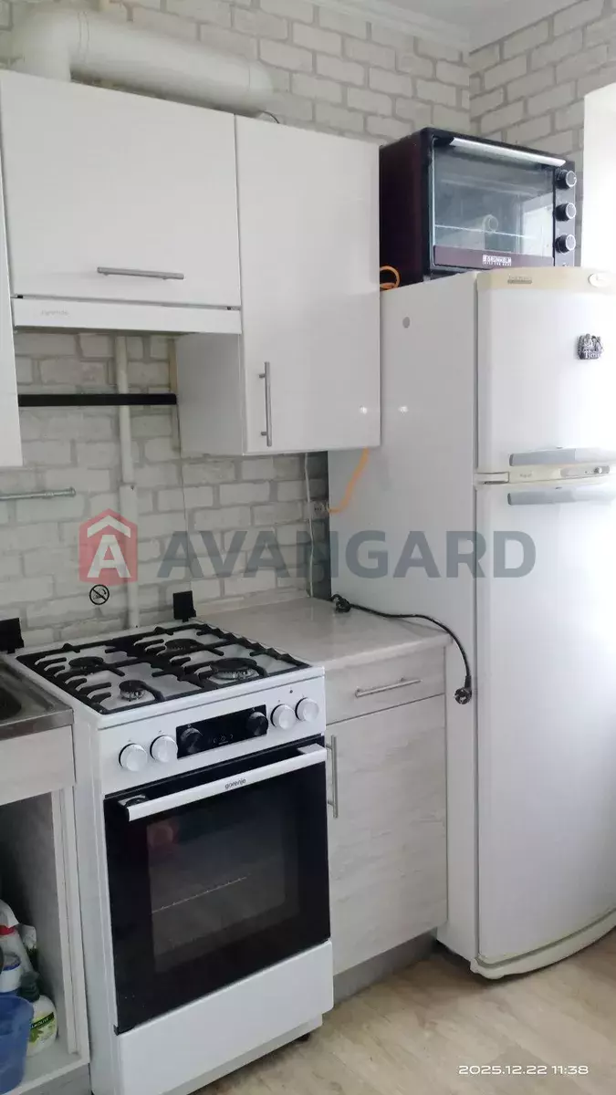 1 ��. ��������, 32/-/6 ��. �., 4/9 ������ ���� 1