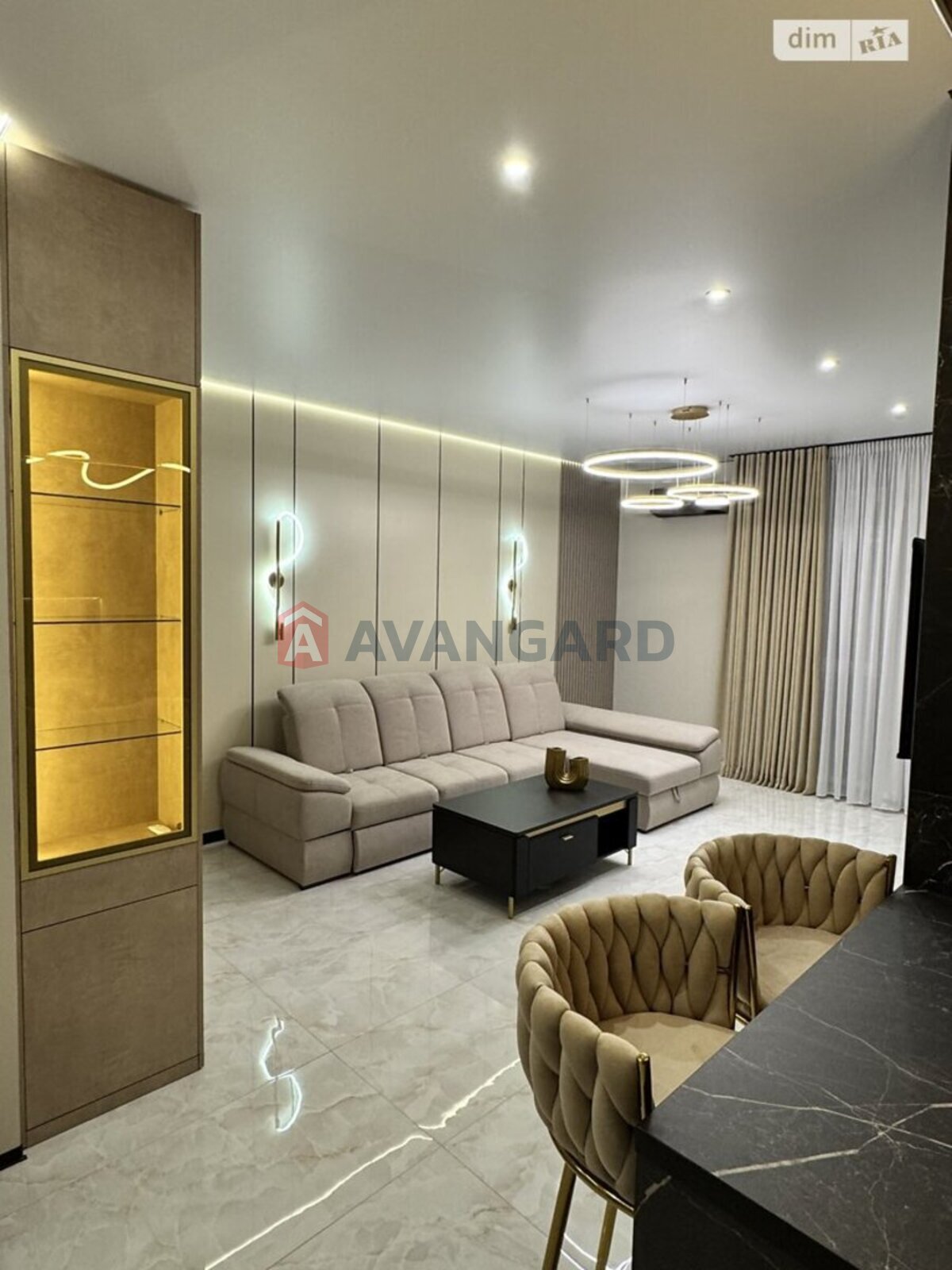 1 ��. ��������, 58/-/- ��. �., 7/15 ������ ���� 10