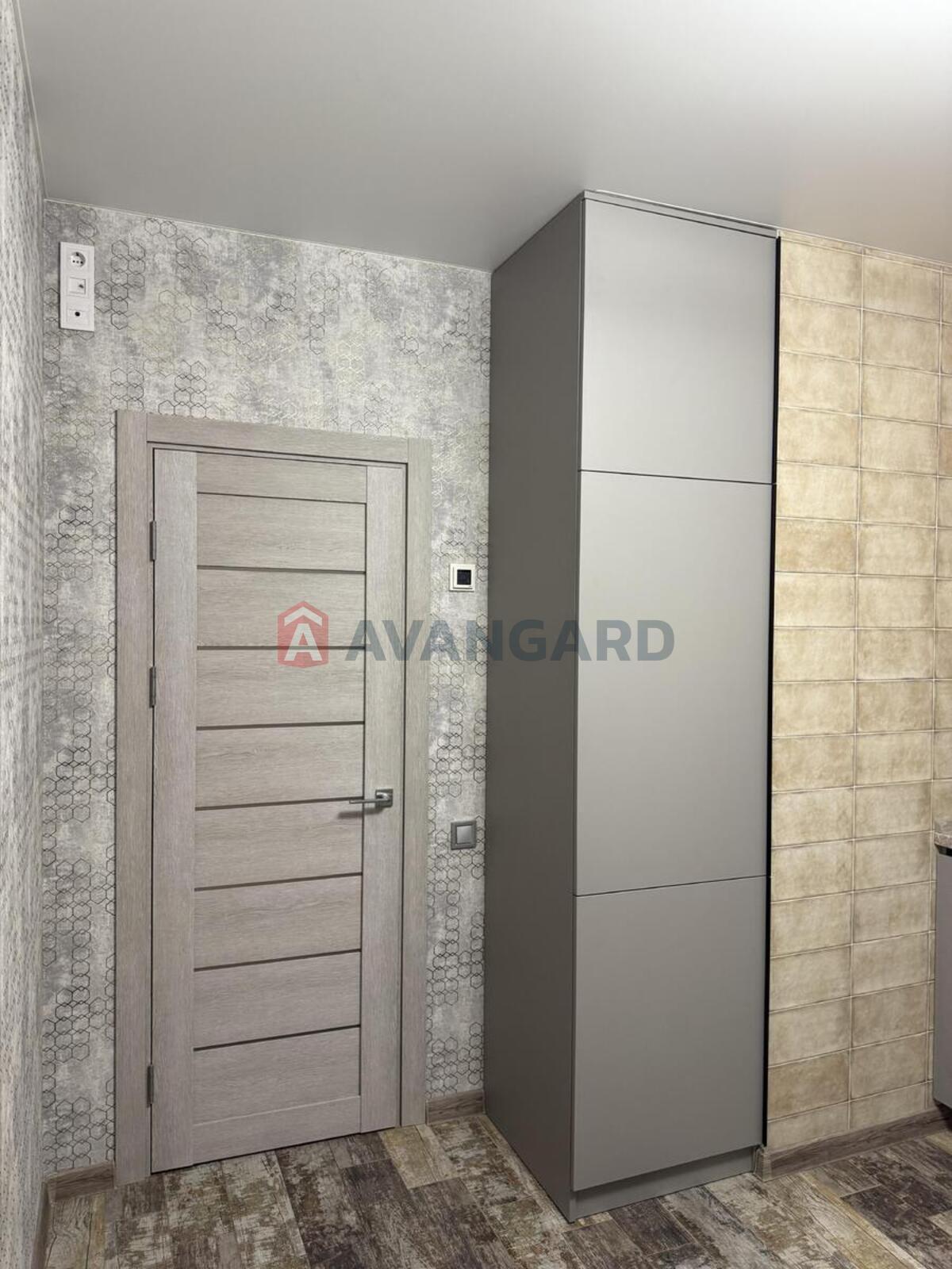 2 ��. ��������, 66/36/10 ��. �., 9/23 ������ ���� 20