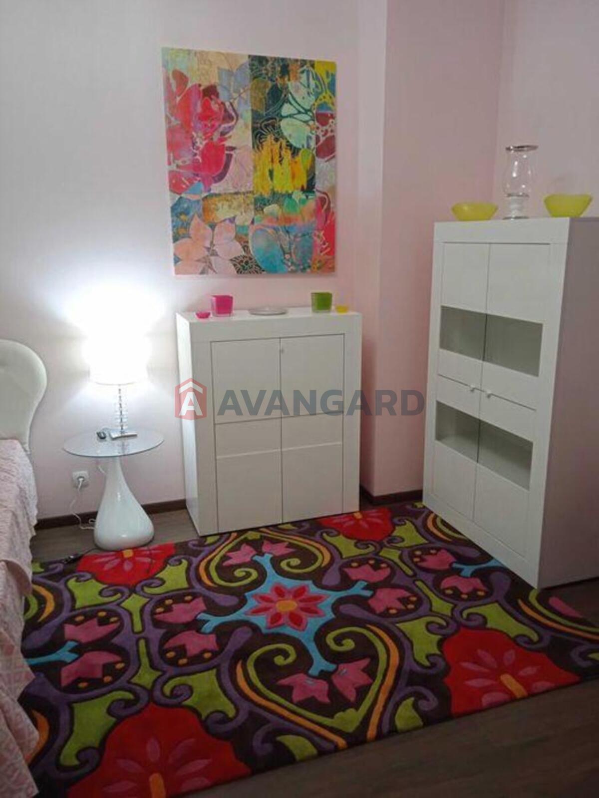 3 ����. ��������, 107/-/12 ��. �., 4/14 ���� ���� 5