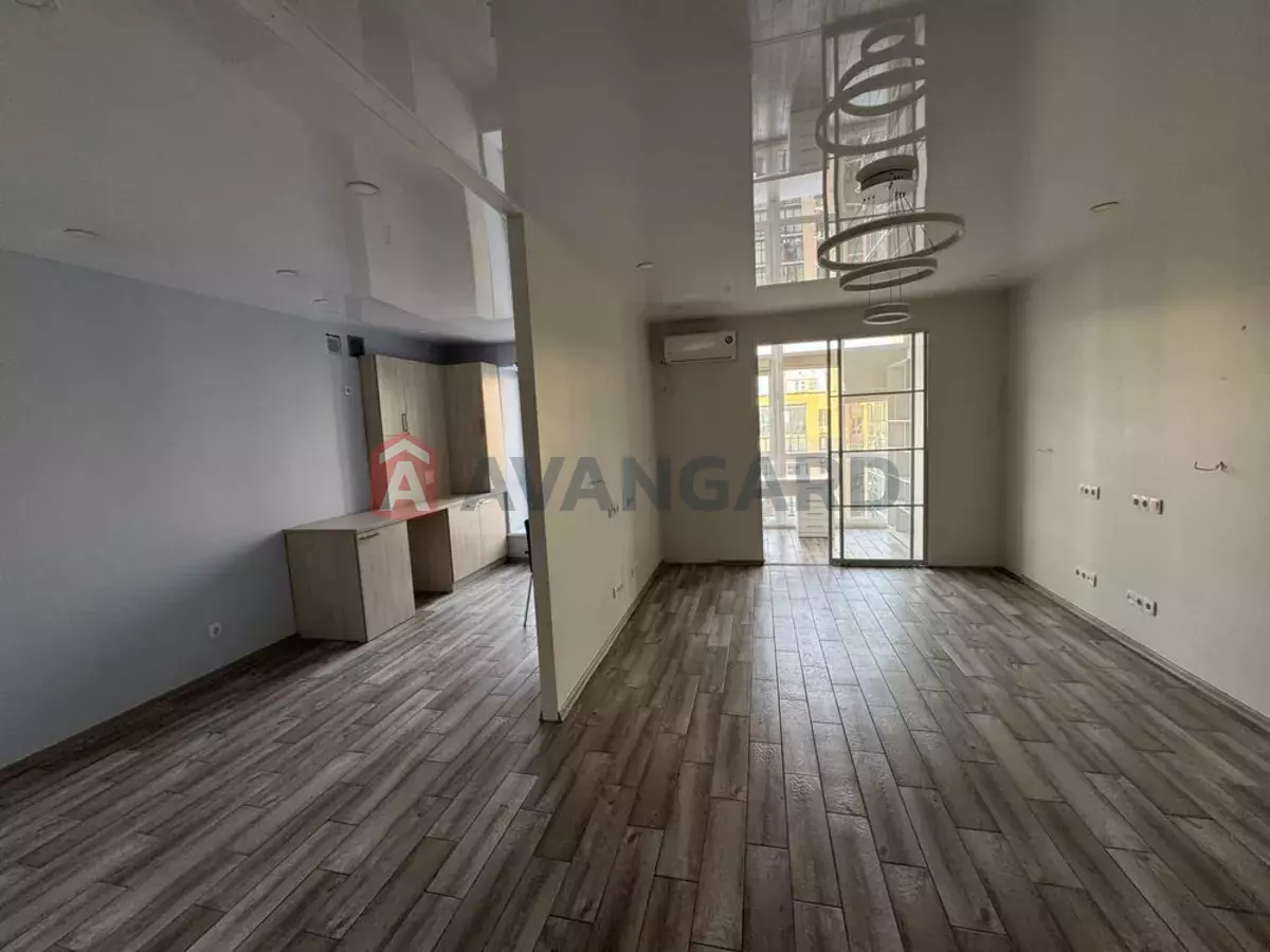 1 ��. ��������, 43/-/14 ��. �., 12/12 ������ ���� 1