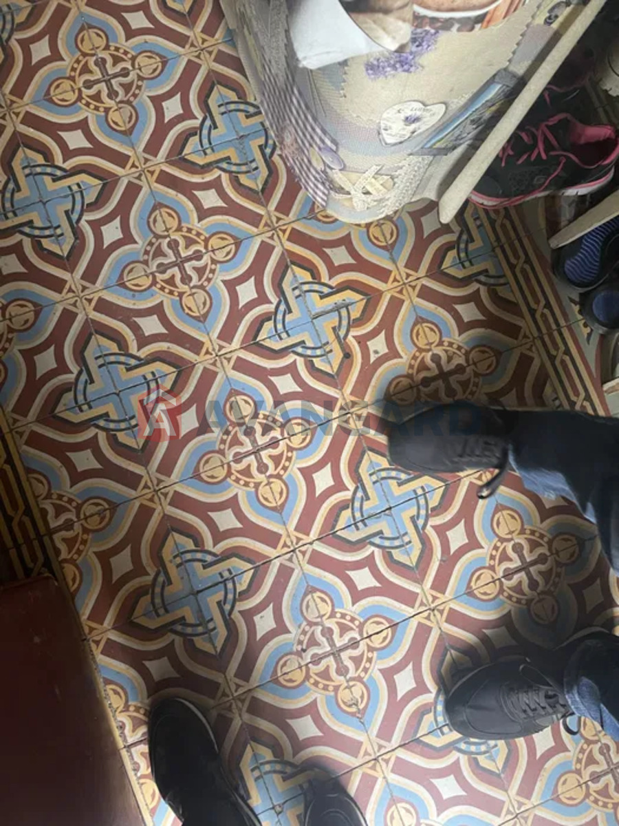 4 . , 81/-/11 . ., 3/3   7