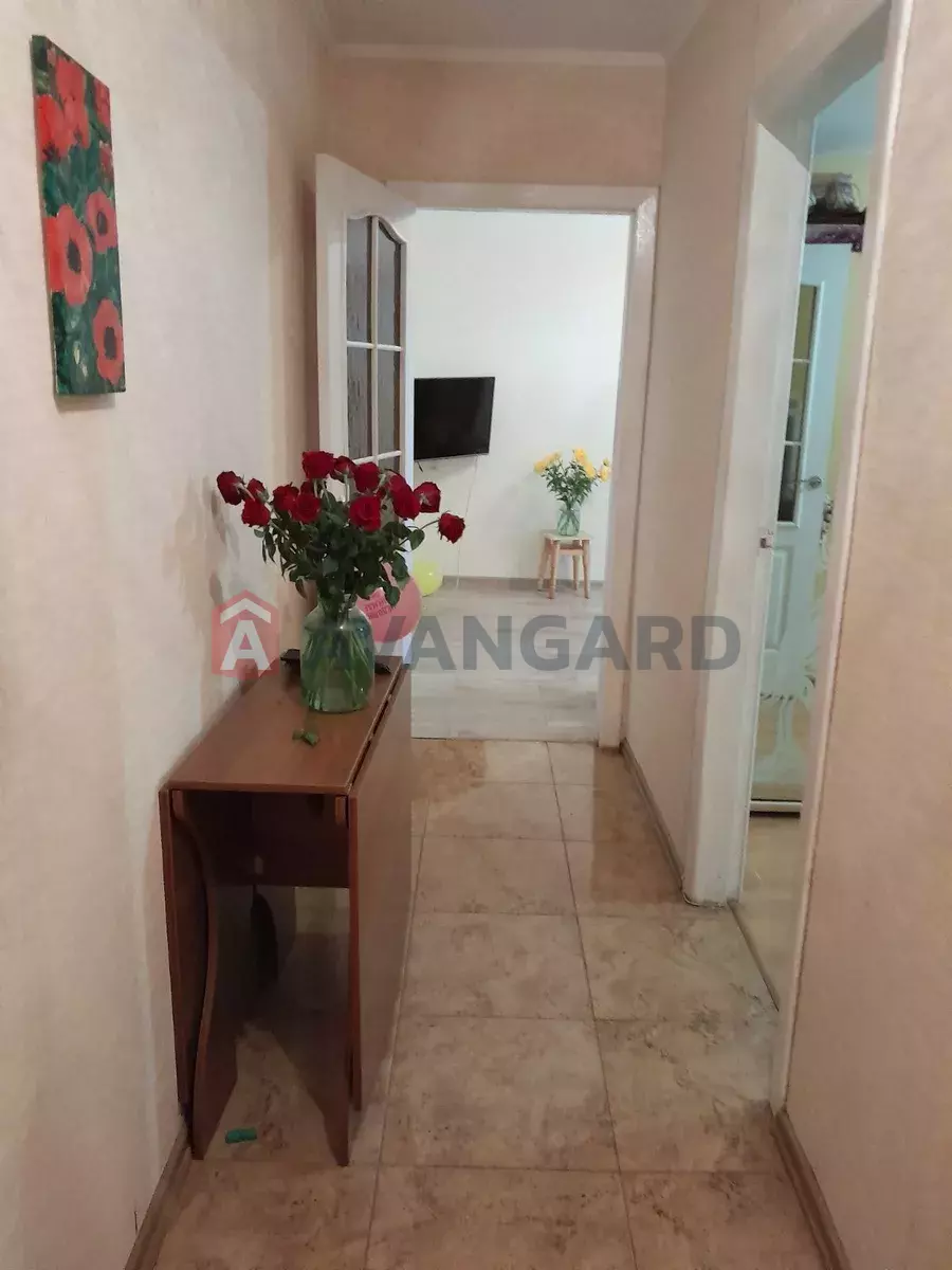 3 ��. ��������, 58/-/7 ��. �., 2/9 ������ ���� 2