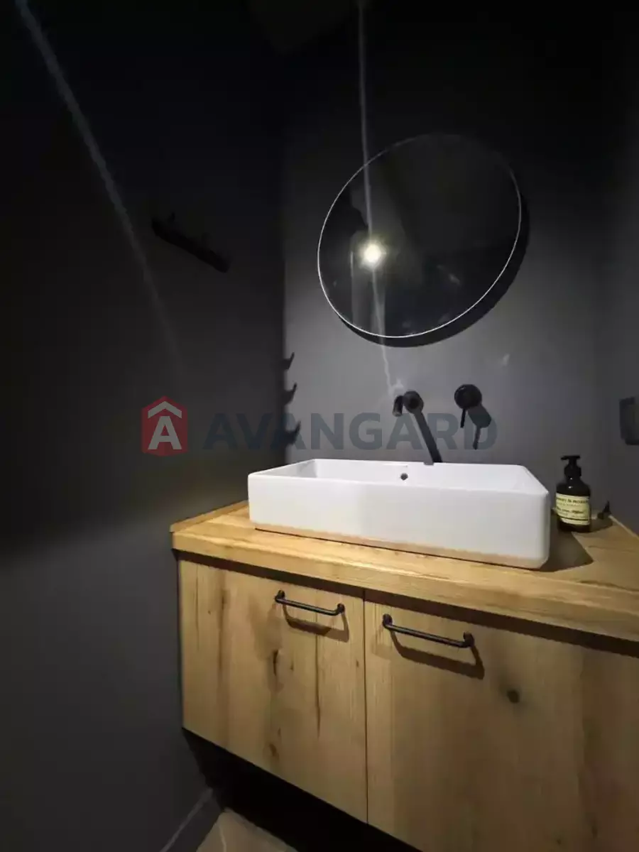 1 ��. ��������, 48/-/- ��. �., 7/9 ������ ���� 15