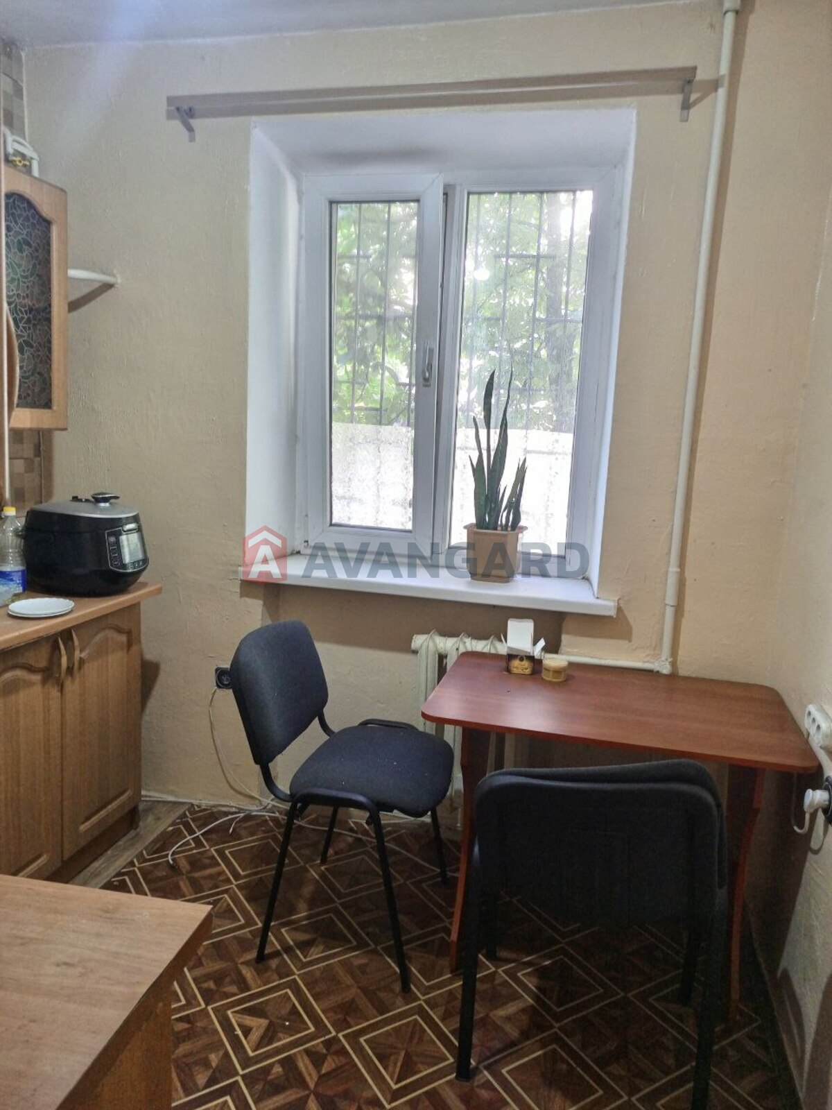 2 . , 44/-/5 . ., 1/5   9