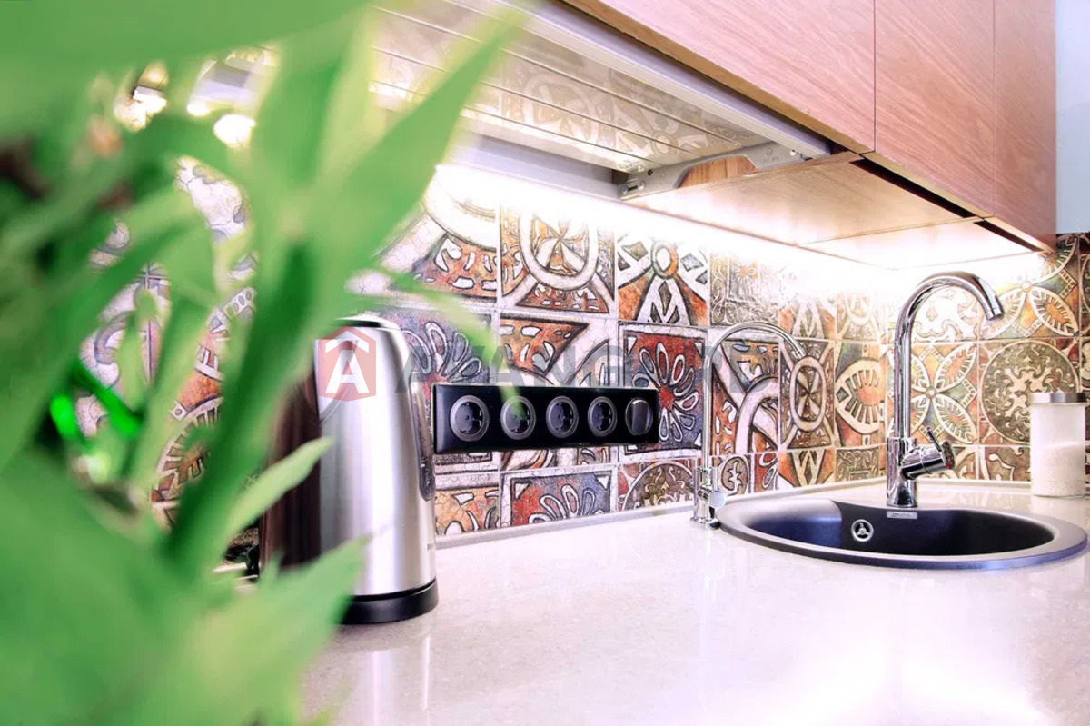 1 . , 43/-/20 . ., 8/23   10