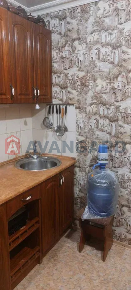 2 ��. ��������, 42/-/6 ��. �., 5/5 ������ ���� 3