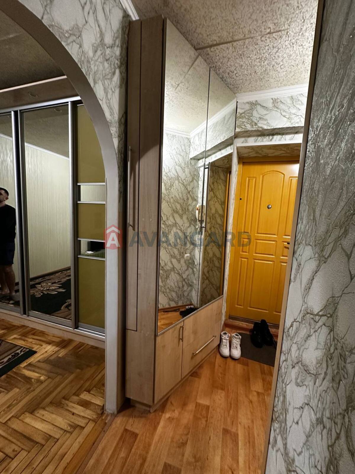 1 . , 29/16.76/6 . ., 2/5   3