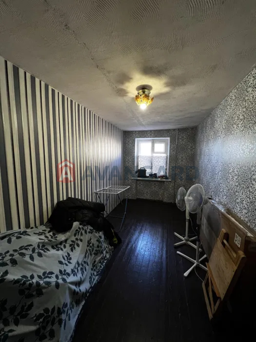 2 ��. ��������, 40/-/6 ��. �., 2/5 ������ ���� 8