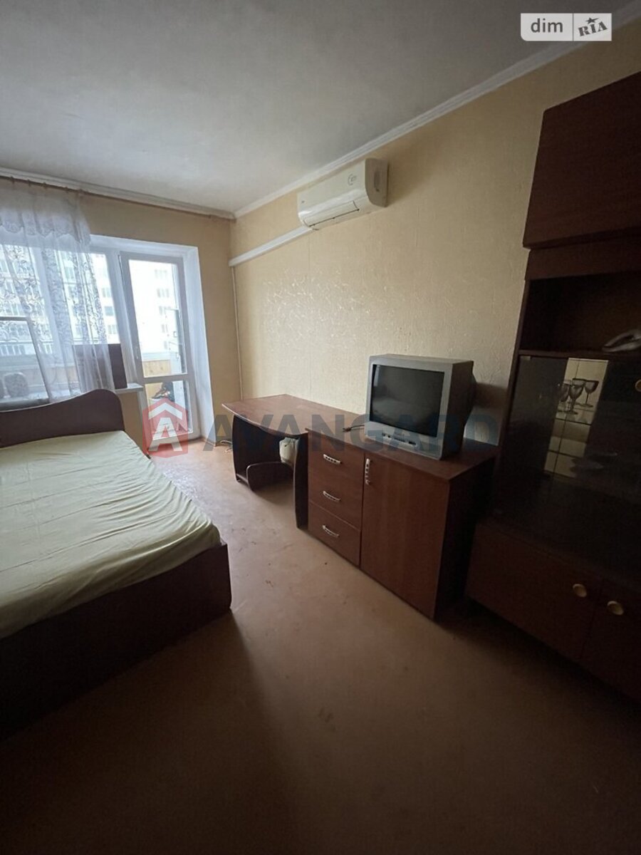 2 ��. ��������, 46/28/6 ��. �., 4/5 ������ ���� 2