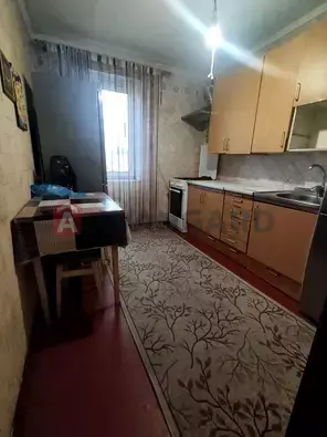 4 . , 79/53/8 . ., 9/9   4