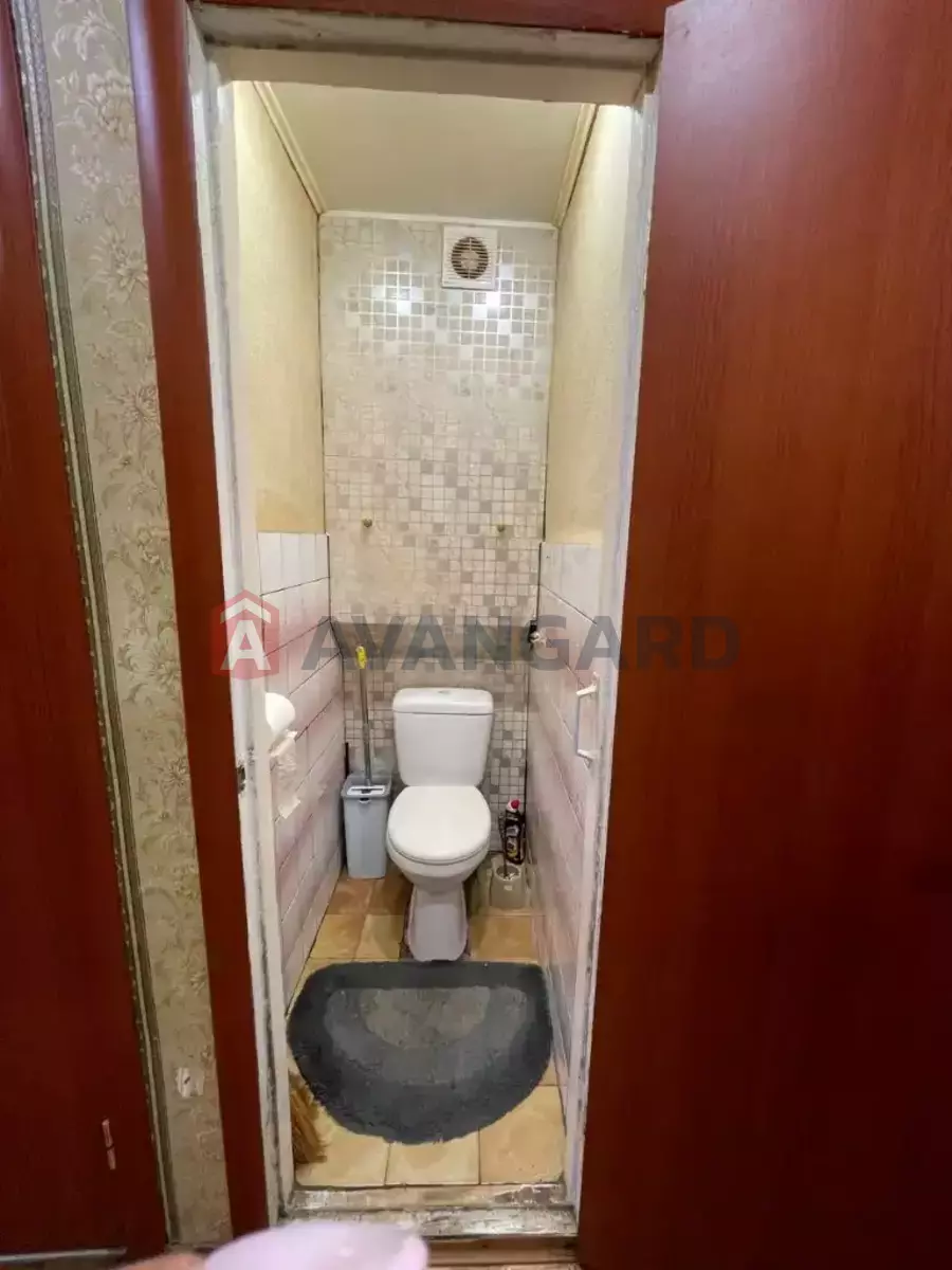 3 ��. ��������, 70/-/- ��. �., 4/16 ������ ���� 2