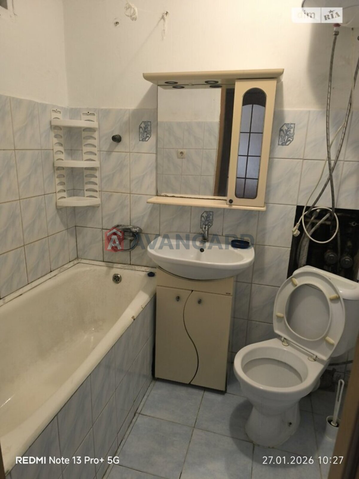 1 ��. ��������, 28/-/- ��. �., 6/9 ������ ���� 7