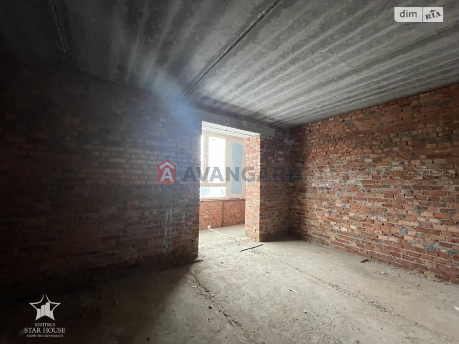 2 ��. ��������, 53/30/12 ��. �., 5/5 ������ ���� 6