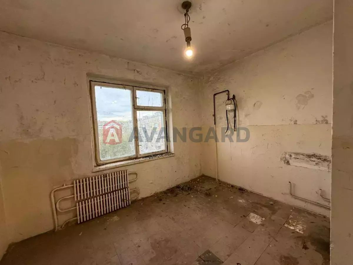 1 . , 39/-/9 . ., 9/9   13