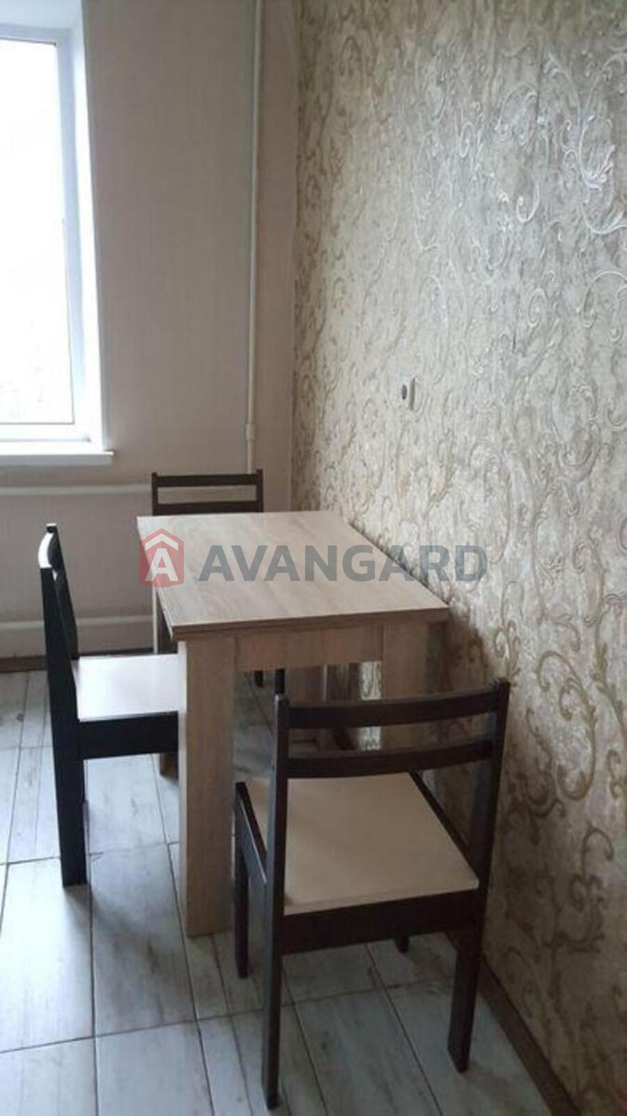 2 ��. ��������, 51/-/7 ��. �., 8/9 ������ ���� 8