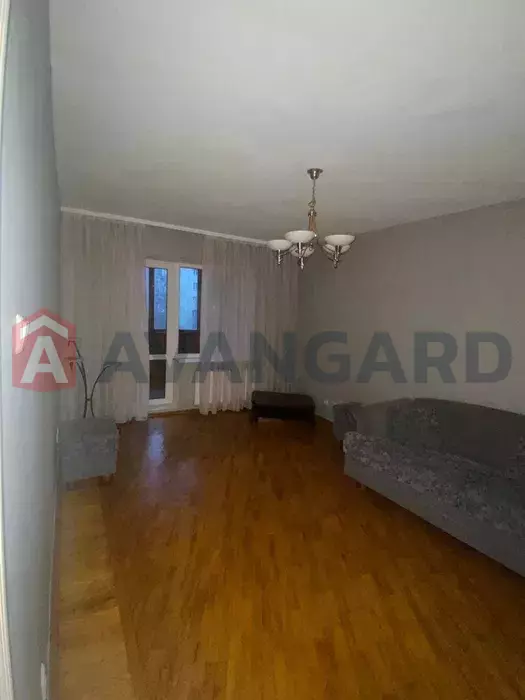 3 ��. ��������, 78/-/12 ��. �., 4/10 ������ ���� 5