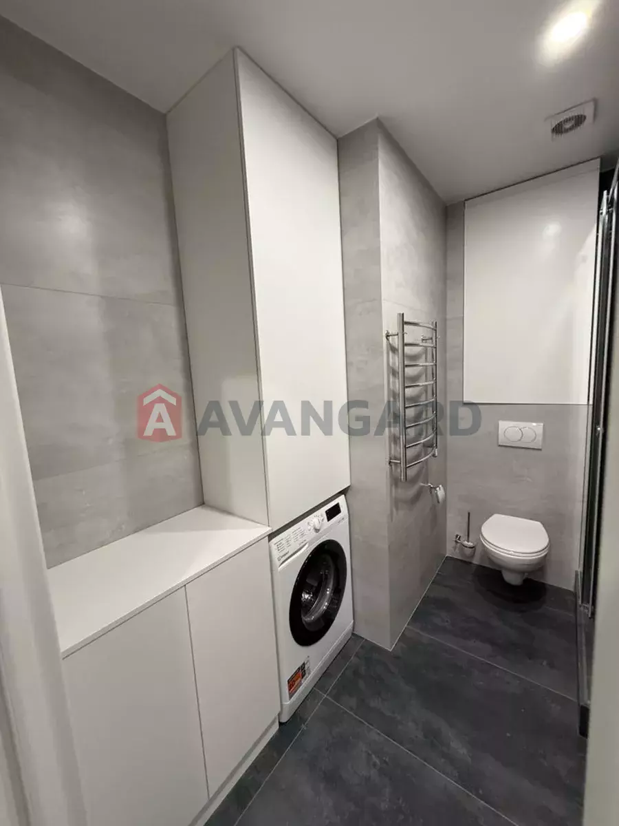 1 . , 46/-/17 . ., 10/24   2