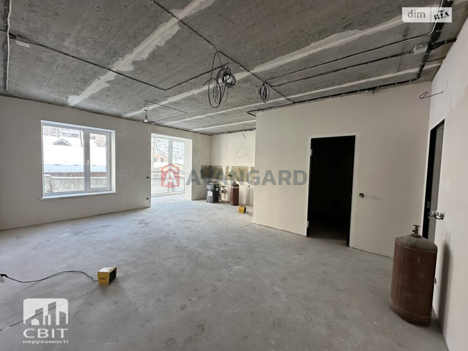 2 ��. ��������, 62/22/30 ��. �., 1/5 ������ ���� 18